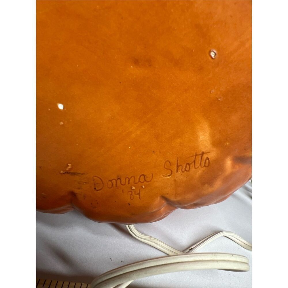 Rare Vintage 1984 Donna Shotto Ceramic Pampkin Lamp 9” See Description - Picture 3 of 16